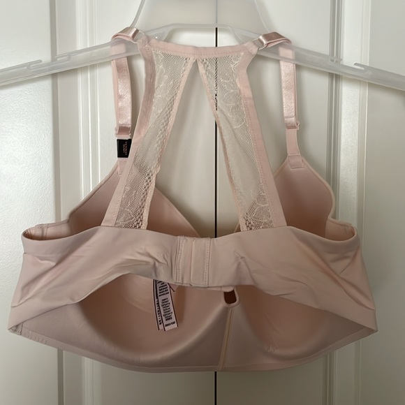 Victoria’s Secret Lightly Lined Wireless Bra - Picture 3 of 7